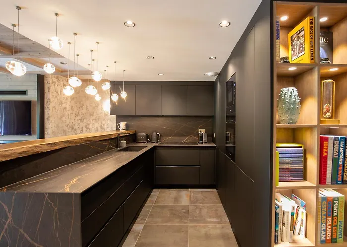 Rochebrune - De Luxe * 梅杰夫