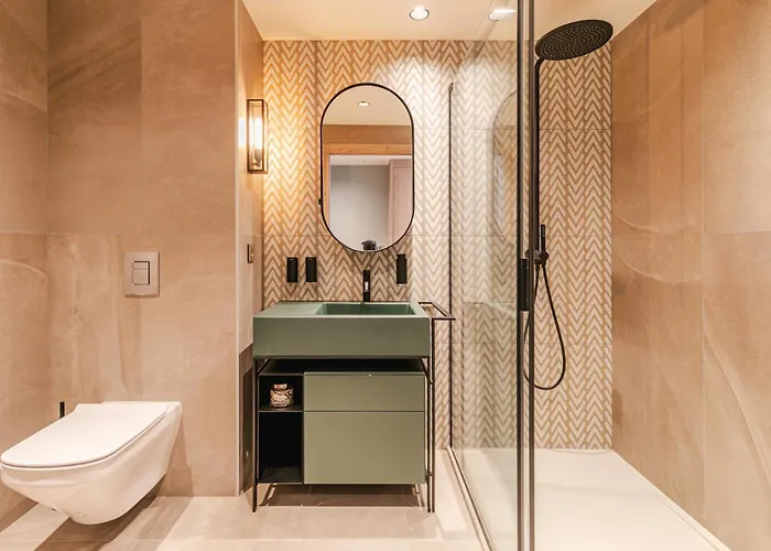 公寓 Rochebrune - De Luxe 梅杰夫