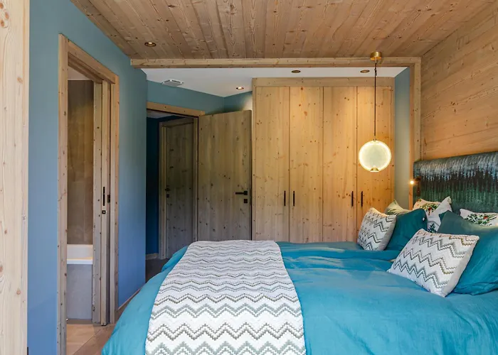 Rochebrune - De Luxe * 梅杰夫